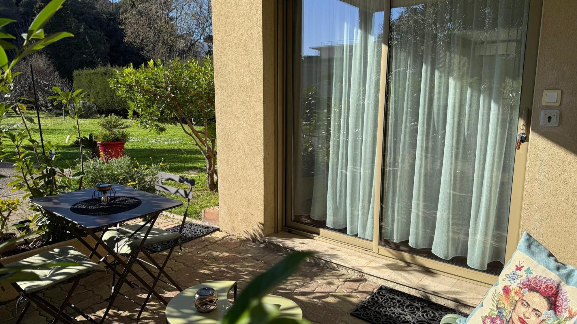 Studio Tout Confort Au Calme Avec Jardin Proche Cannes เลอกันเนต์ ภายนอก รูปภาพ